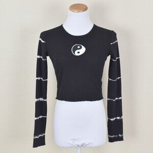 Delia's Night Better Together Yin Yang Crop Top M